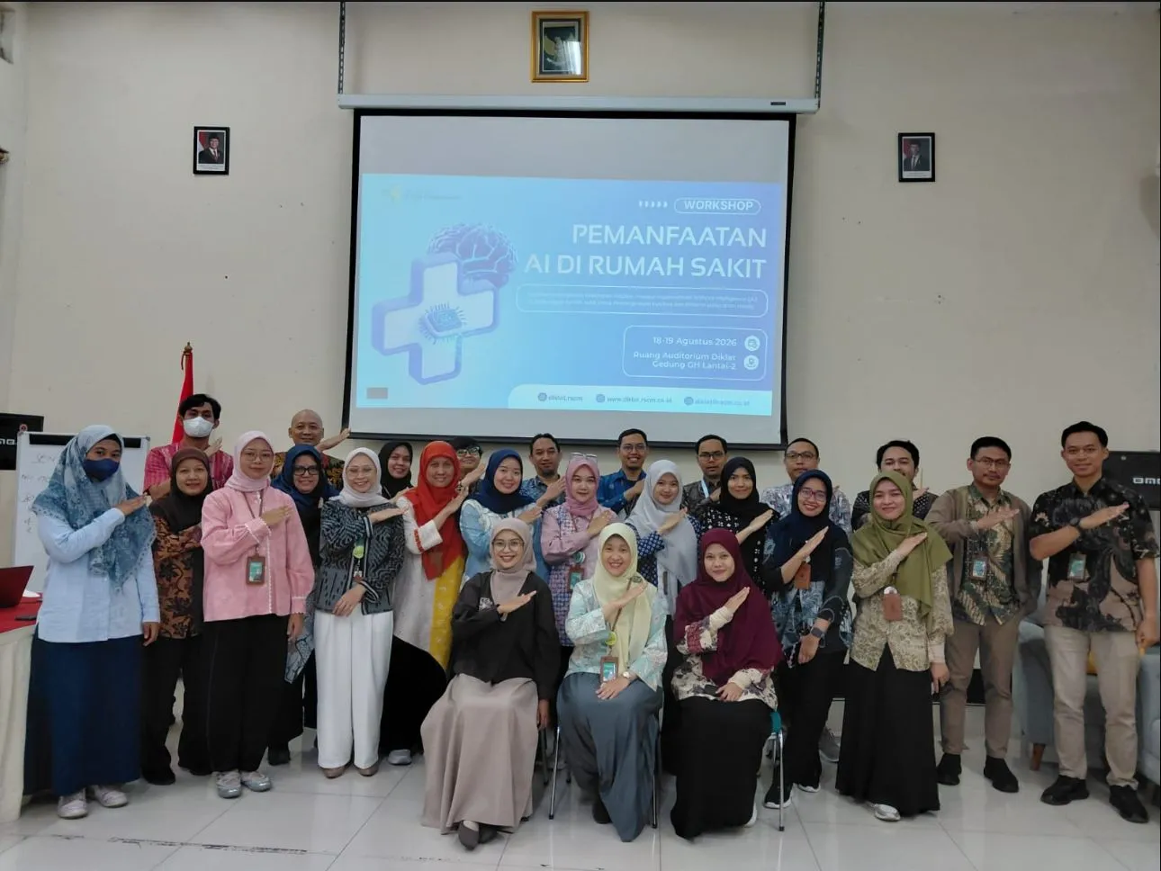 Peserta pelatihan AI for Administrative Productivity di Aula Diklat RSCM