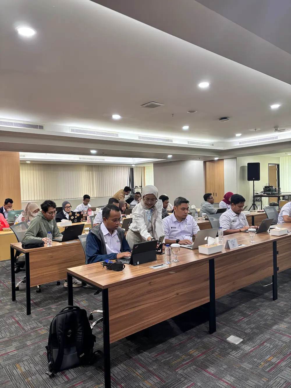 Sesi pelatihan AI untuk peserta PT Pupuk Indonesia