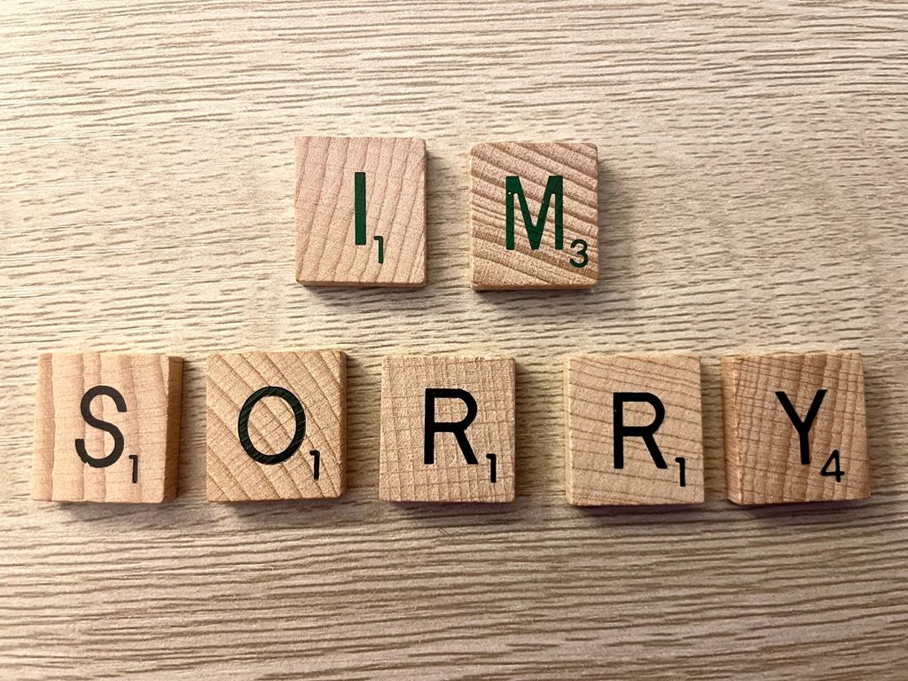 Gerund - apologizing