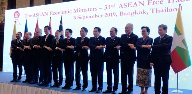 Pertemuan AFTA Council ke-33 di Bangkok, Thailand
