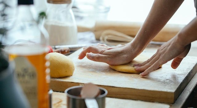 contoh usaha pembuatan roti